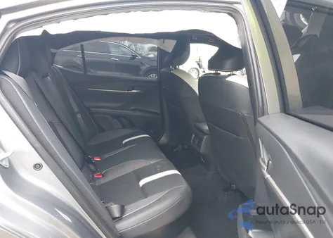 2025 Toyota Camry Se z USA, uszkodzony, nr VIN 4T1DAACK6SU524066